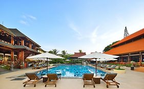โรงแรมแกรนด์ อิสตานา รามา